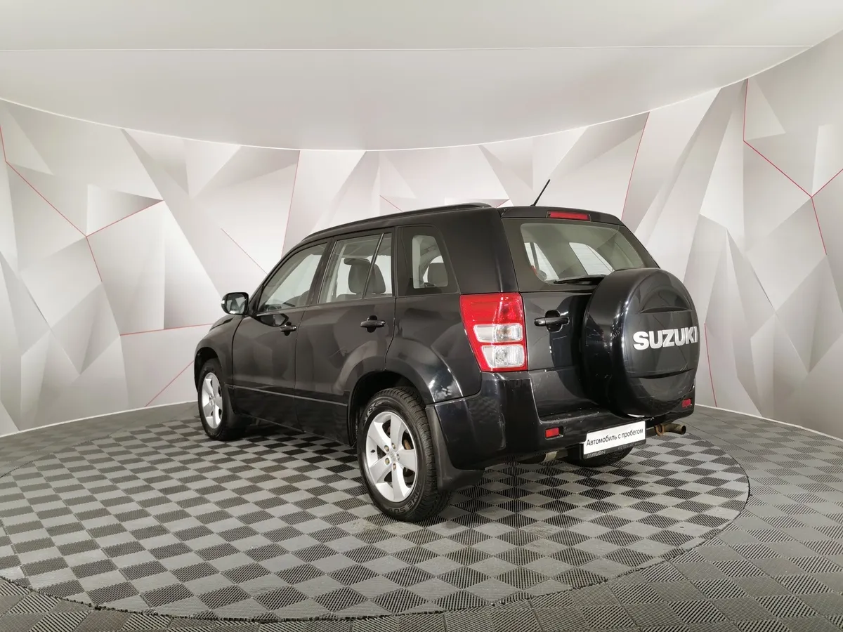 Suzuki Grand Vitara 2.4 AT (169 л.с.) Черный в АВИЛОН. Слайд №4