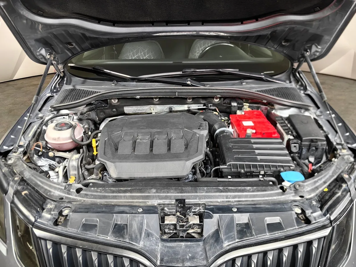 Skoda Octavia 1.8 TSI DSG (180 л.с.) Серый в АВИЛОН. Слайд №11