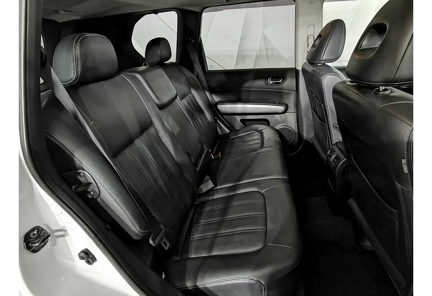 LIVE. Слайд №12