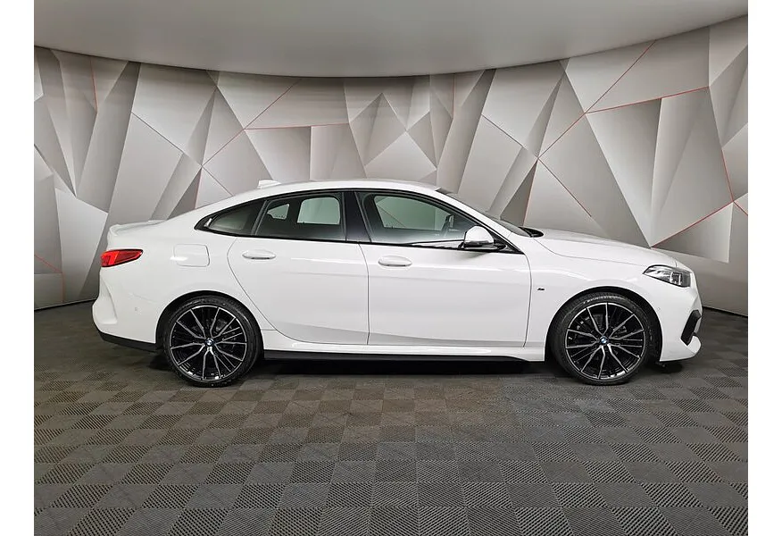BMW 2 серия Gran Coupe 218i (140 л.с.) M Sport Edition 21 Белый в АВИЛОН. Слайд №6