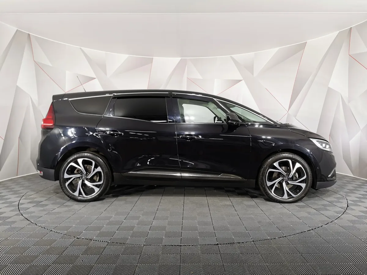 Renault Scenic 1.8 dCi EDC FWD (150 л.с.) Черный в АВИЛОН. Слайд №6
