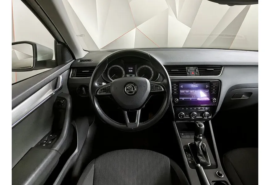 АВИЛОН - Skoda Octavia 1.4 TSI DSG (150 л.с.) Ambition Белый - slide 8