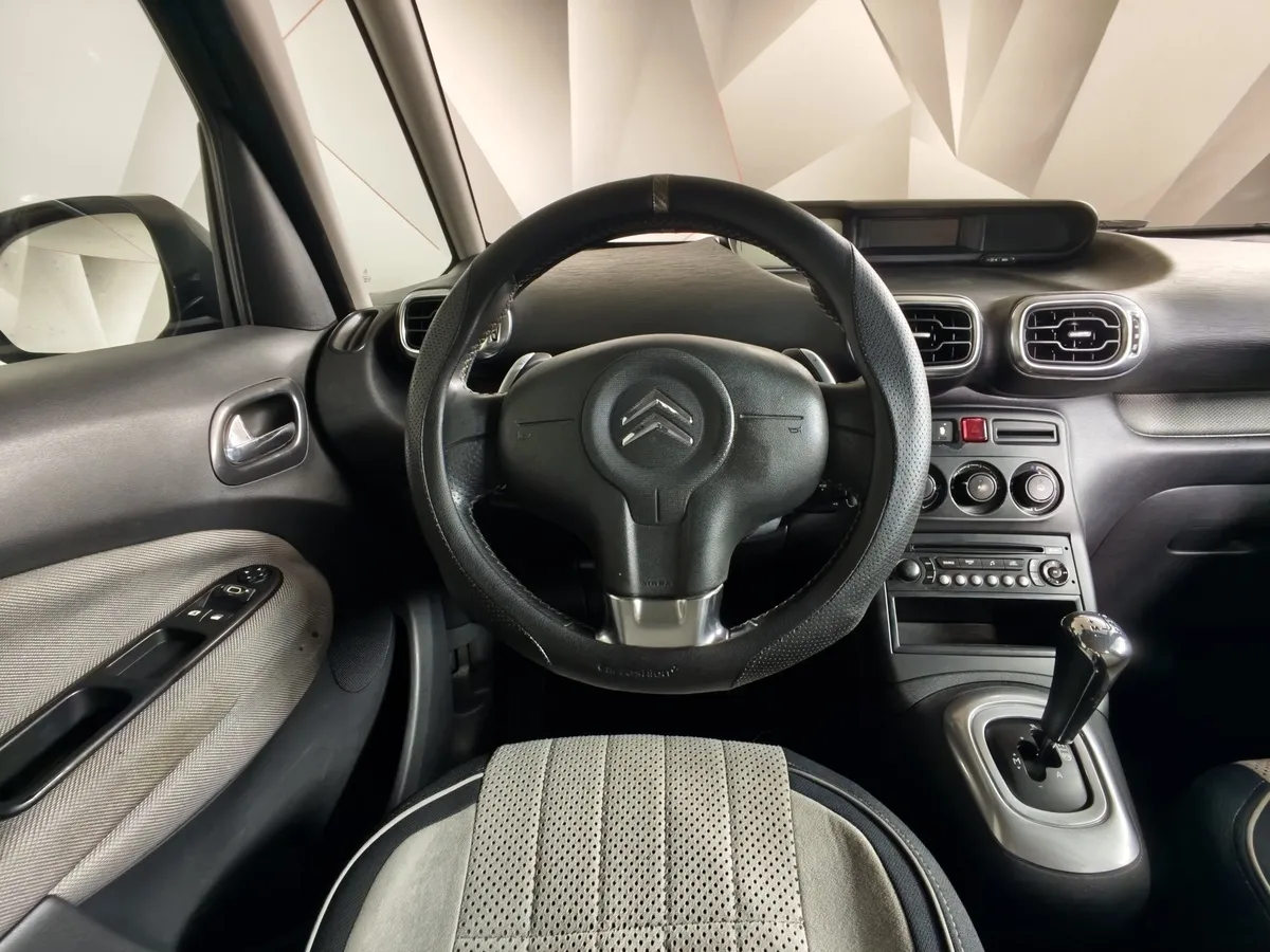 Citroen C3 Picasso 1.6 AMT (115 л.с.) Черный в АВИЛОН. Слайд №19