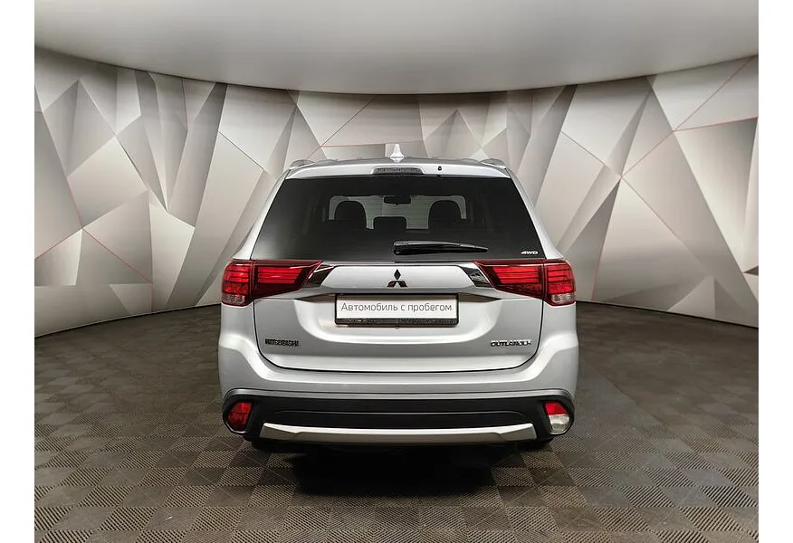 LIVE. Слайд №5