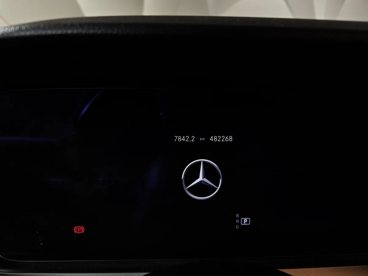 Mercedes-Benz E-Класс E 200 d 9G-TRONIC (160 л.с.) Business (Локальная сборка) Черный в АВИЛОН. Слайд №17