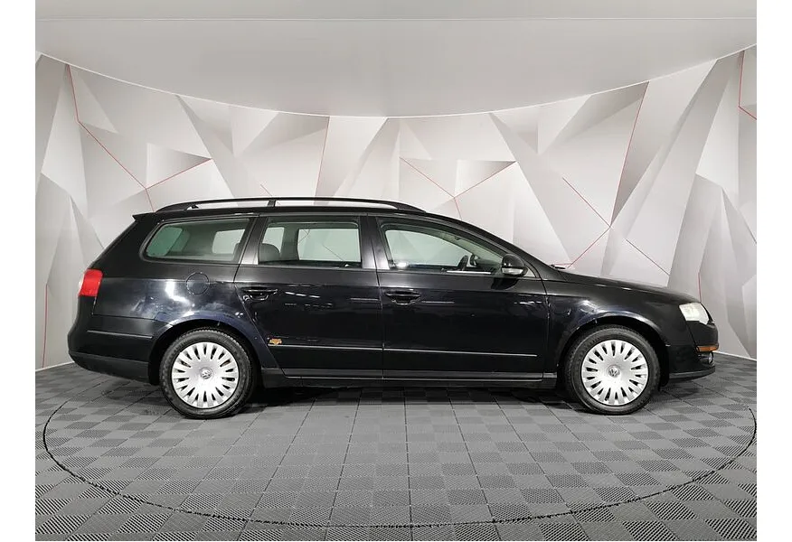 LIVE. Слайд №4