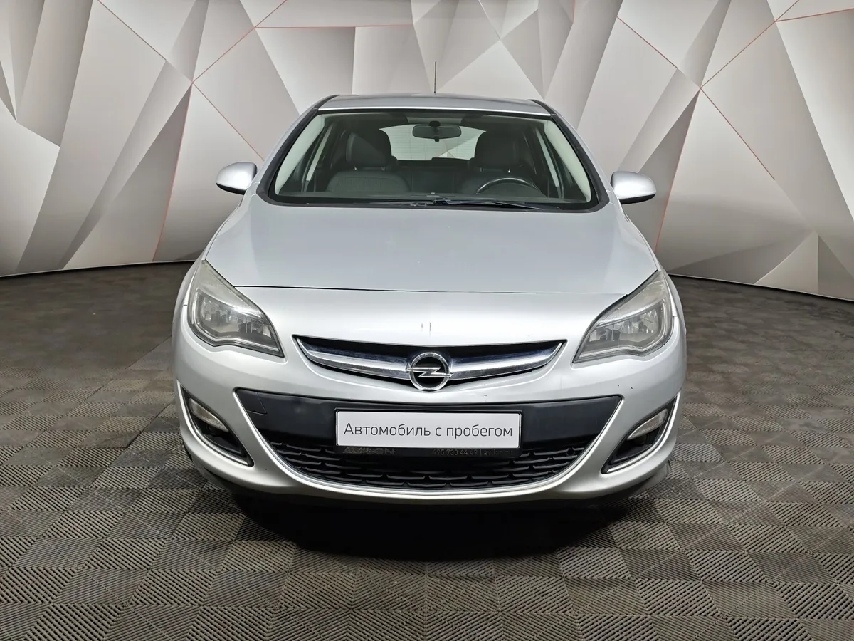 Opel Astra 1.4 Turbo AT (140 л.с.) Серебристый в АВИЛОН. Слайд №7