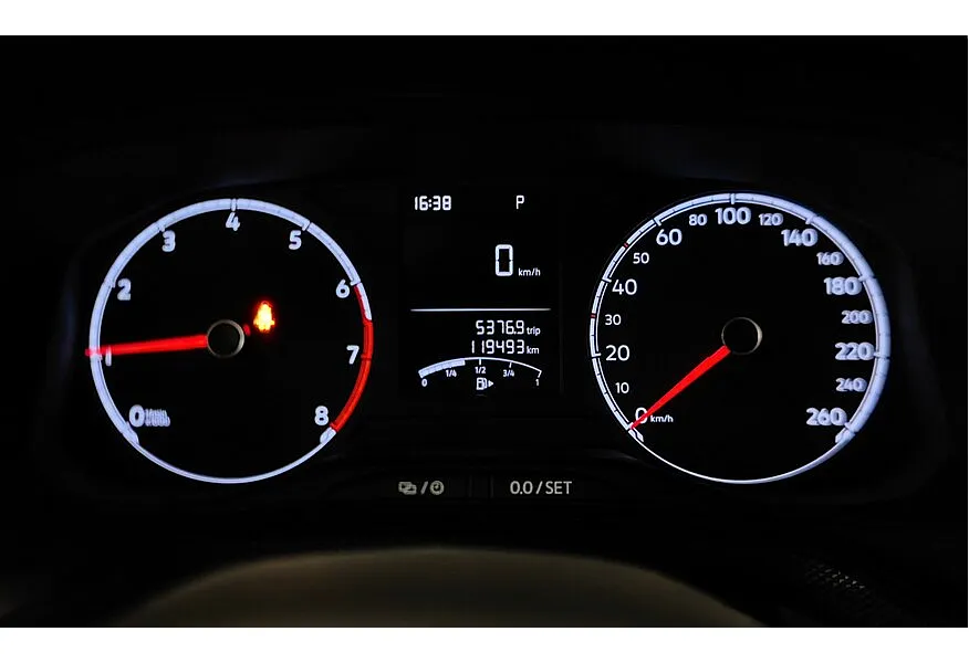 Volkswagen Polo 1.6 MPI AT (110 л.с.) Trendline Белый в АВИЛОН. Слайд №18