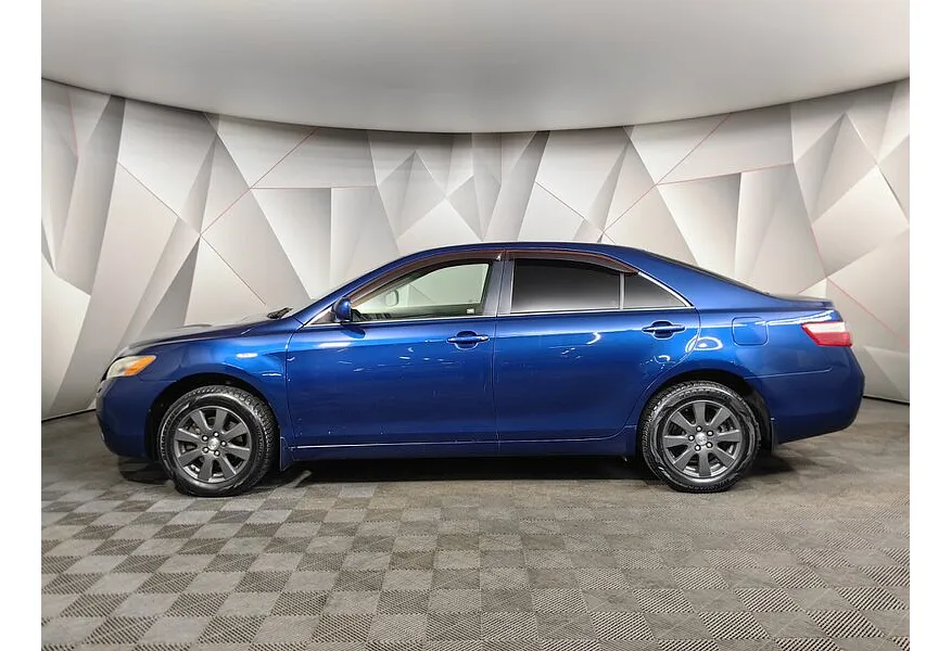 Toyota Camry 2.4 VVT-i AT (167 л.с.) Синий в АВИЛОН. Слайд №5