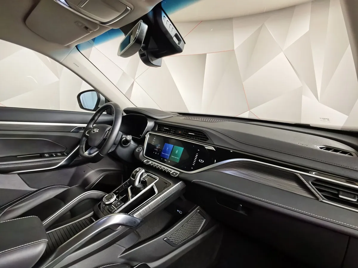 Geely Atlas Pro 1.5T 7DCT AWD (177 л.с.) Luxury Серый в АВИЛОН. Слайд №12