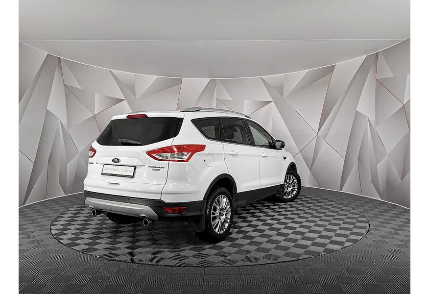 Ford Kuga 1.6 EcoBoost AT AWD (182 л.с.) Titanium Белый в АВИЛОН. Слайд №2