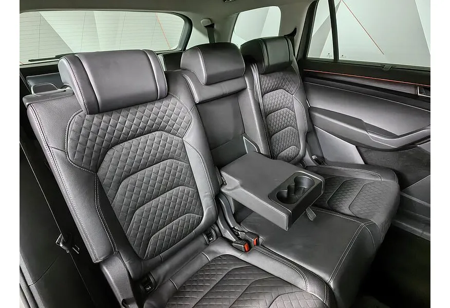 Skoda Kodiaq 2.0 TDI DSG 4X4 (150 л.с.) Бежевый в АВИЛОН. Слайд №16