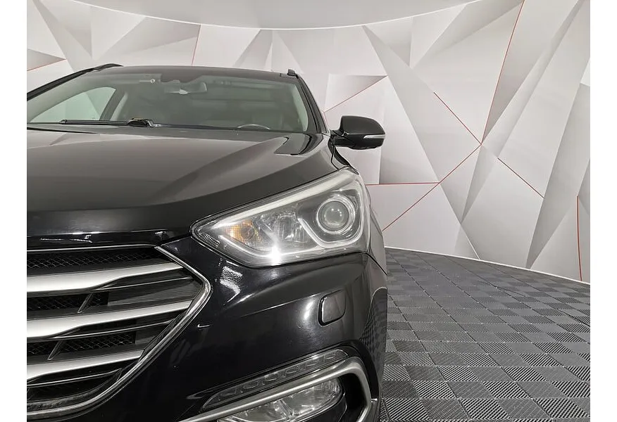 Hyundai Santa Fe 2.2 CRDi AWD 8AT (200 л.с.) High-Tech Exclusive Черный в АВИЛОН. Слайд №10