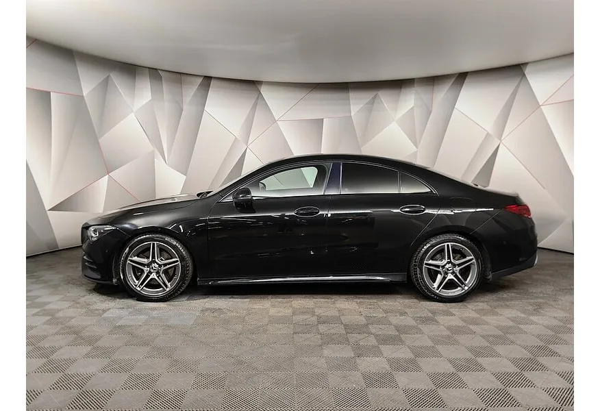 Mercedes-Benz CLA 200 7G-DCT (150 л.с.) Sport Черный в АВИЛОН. Слайд №5