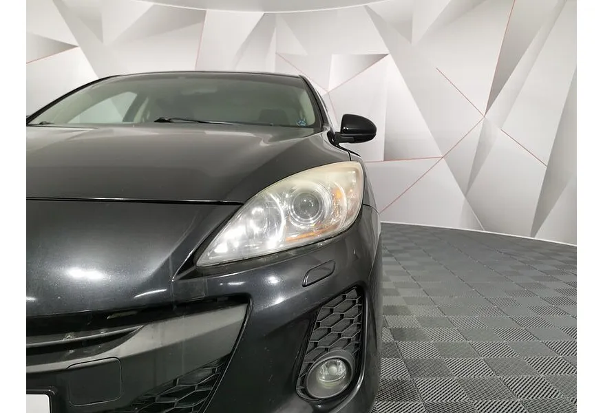 Mazda 3 1.6 AT (105 л.с.) Черный в АВИЛОН. Слайд №10