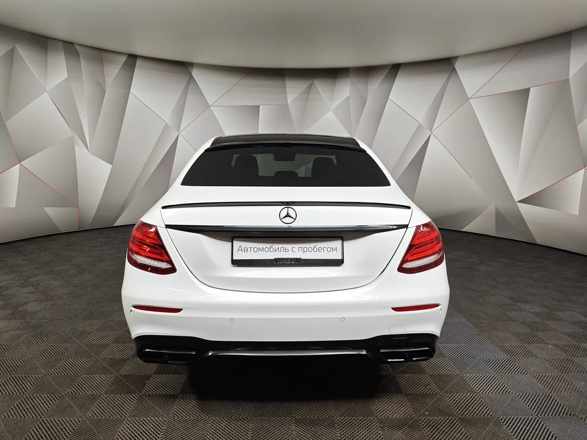 Mercedes-Benz E-Класс E 300 9G-TRONIC (245 л.с.) Sport Plus Белый в АВИЛОН. Слайд №8
