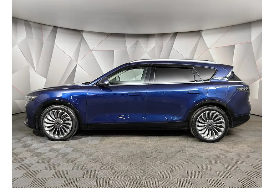 Voyah Free EVR 1.5 AT AWD (489 л.с.) Sport Edition Синий в АВИЛОН. Слайд №5