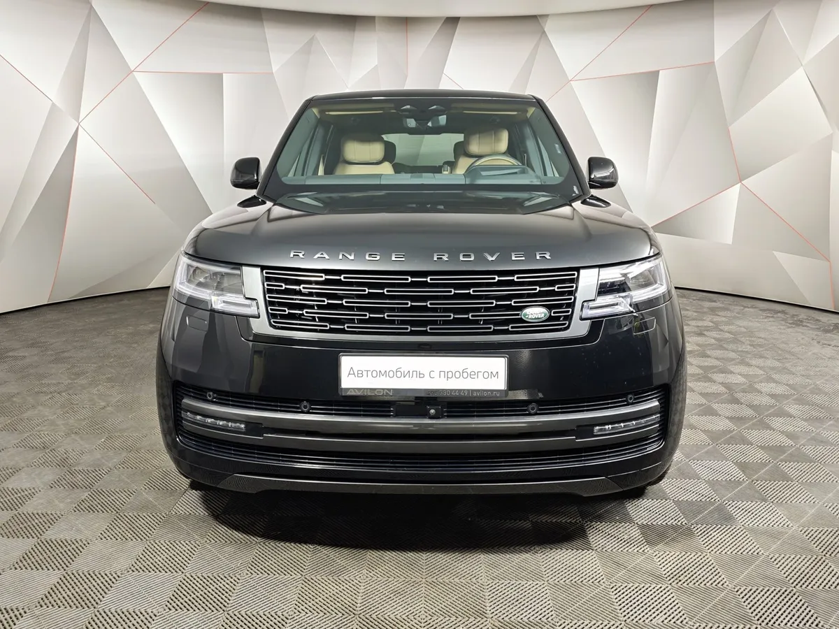 Land Rover Range Rover 4.4 P530 V8 LWB AT AWD (530 л.с.) Autobiography Черный в АВИЛОН. Слайд №7