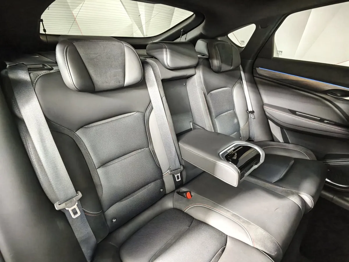 Geely Tugella 2.0 AT AWD (238 л.с.) Flagship Sport Серый в АВИЛОН. Слайд №16