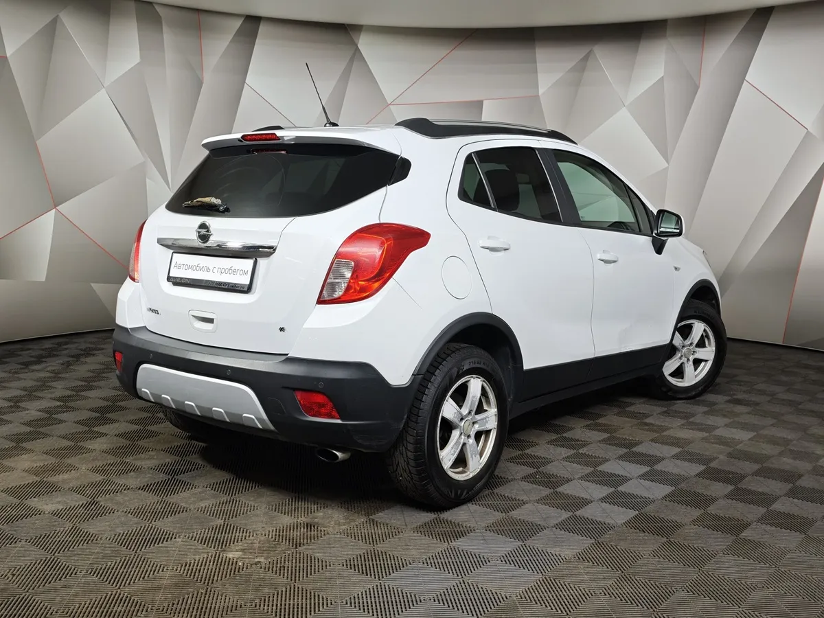 Opel Mokka 1.8 AT AWD (140 л.с.) Cosmo Белый в АВИЛОН. Слайд №2