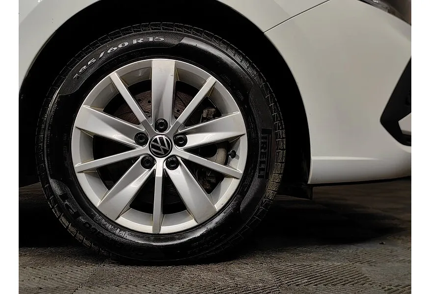 Volkswagen Polo 1.6 MPI AT (110 л.с.) Status + Зимний + Комфорт Белый в АВИЛОН. Слайд №9