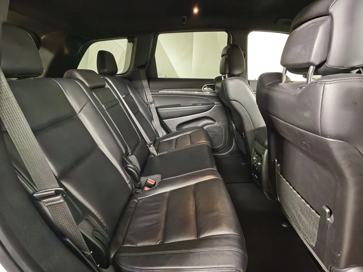 Jeep Grand Cherokee 3.0 AT AWD (238 л.с.) Limited Белый в АВИЛОН. Слайд №16