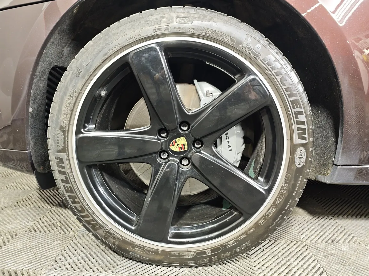 Porsche Macan S 3.0 PDK AWD (340 л.с.) Черный в АВИЛОН. Слайд №9