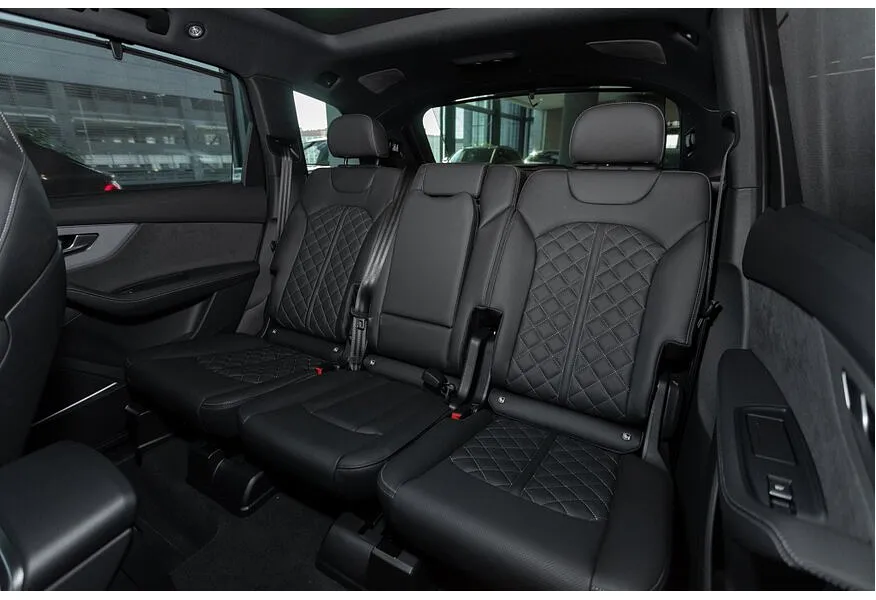 Audi Q7 3.0 TDI Tiptronic quattro (286 л.с.) Синий в АВИЛОН. Слайд №11