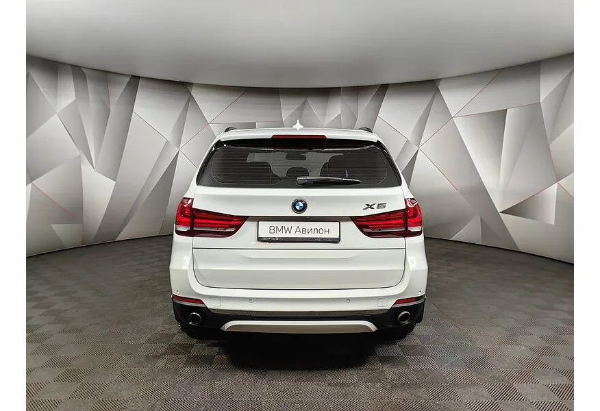 BMW X5 xDrive35i Steptronic (306 л.с.) Белый в АВИЛОН. Слайд №4