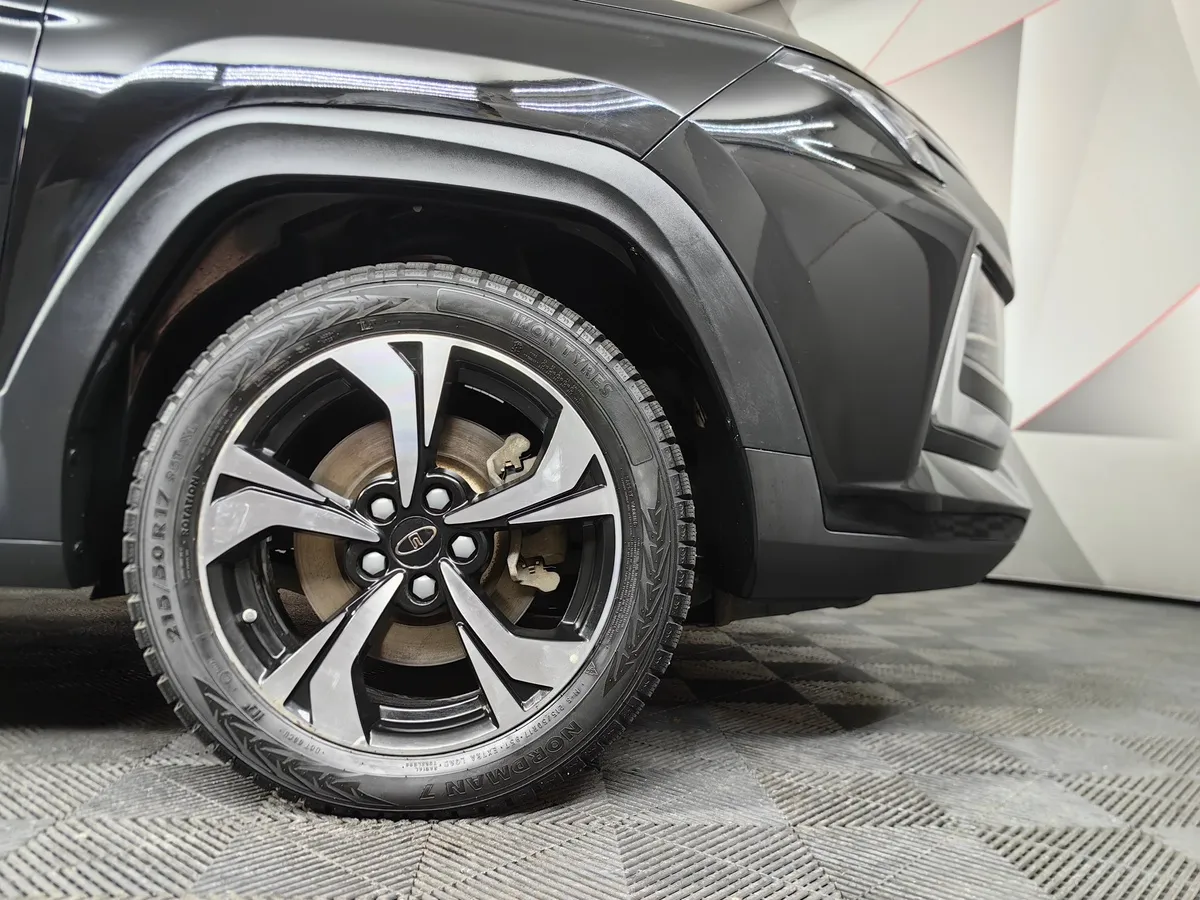 Москвич 3 1.5 CVT (136 л.с.) Standart Plus Черный в АВИЛОН. Слайд №9