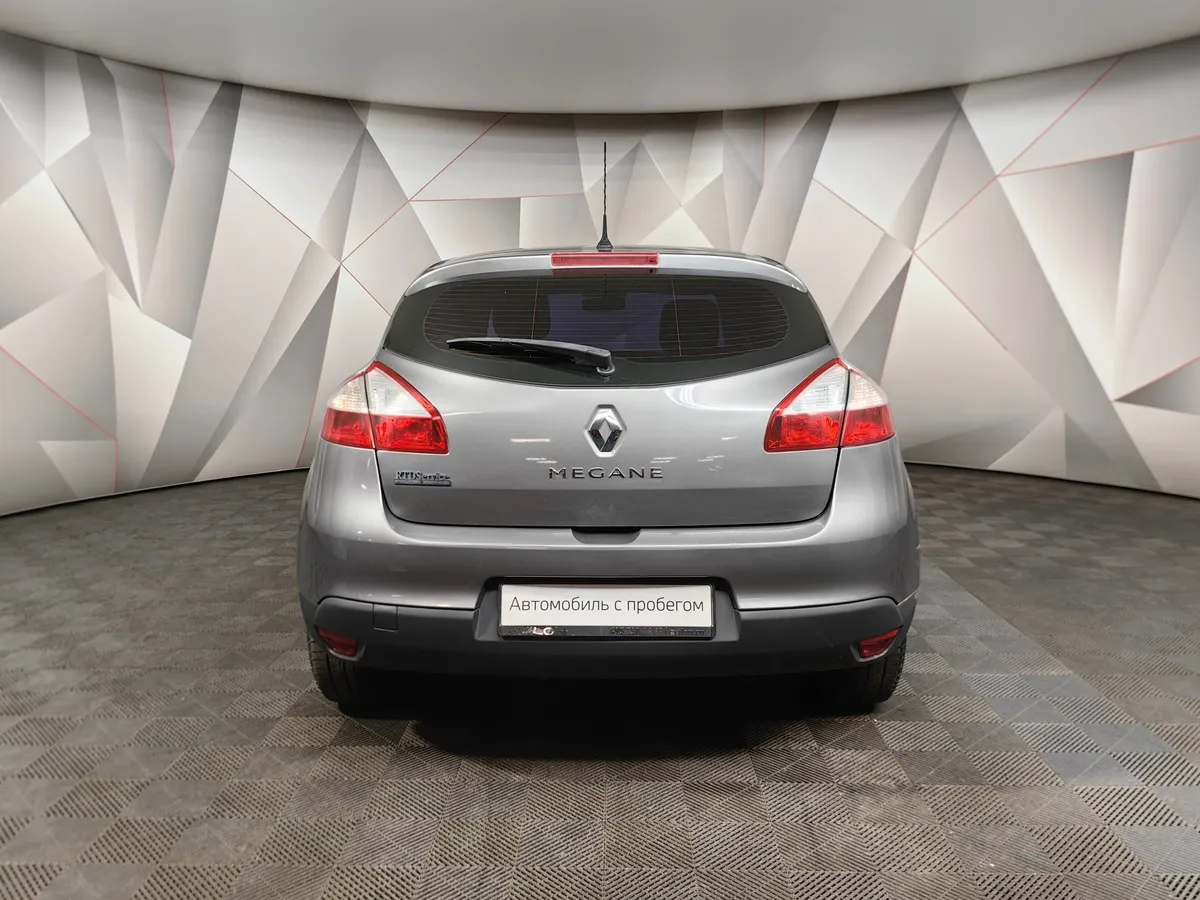 Renault Megane 1.6 MT (106 л.с.) Серый в АВИЛОН. Слайд №8