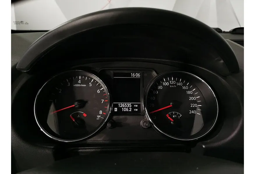Nissan Qashqai 1.6 MT FWD (114 л.с.) Серый в АВИЛОН. Слайд №18