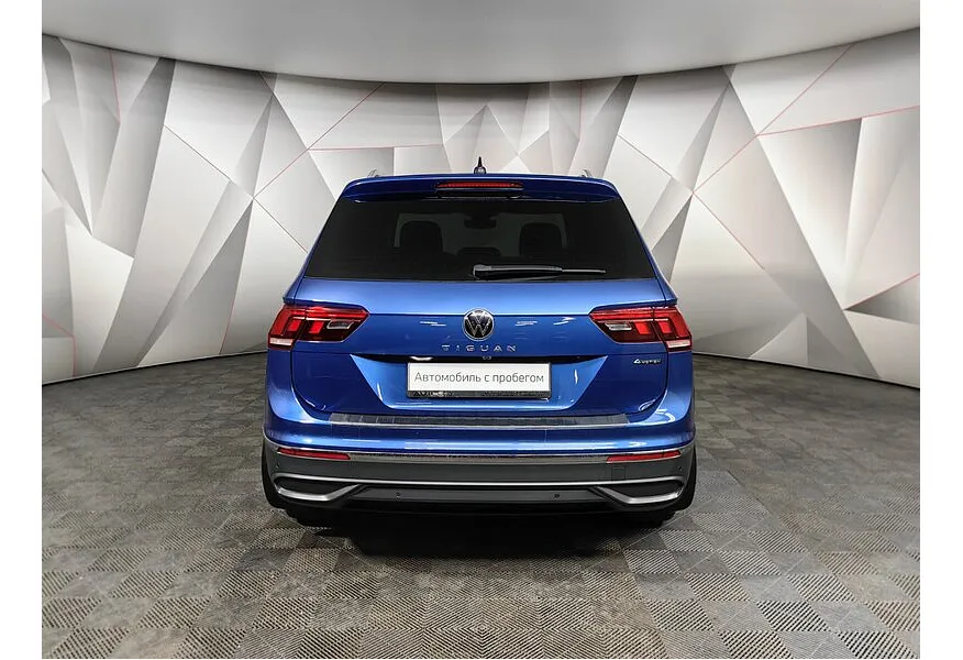 Volkswagen Tiguan 2.0 TSI 4Motion AT (180 л.с.) Status Синий в АВИЛОН. Слайд №8