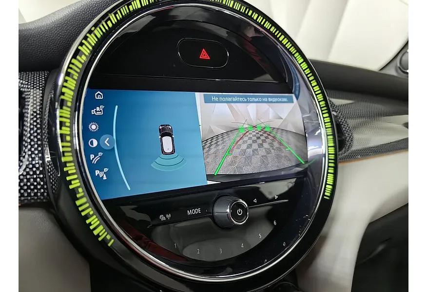 MINI 3 двери JCW 2.0 AT (231 л.с.) Черный в АВИЛОН. Слайд №17