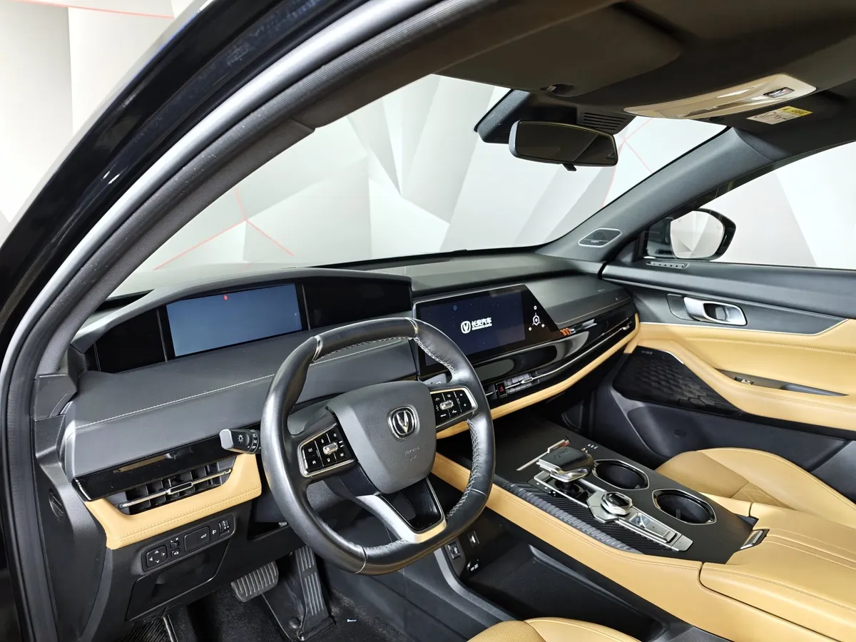 Changan UNI-K 2.0 AT 4WD (226 л.с.) Premium Черный в АВИЛОН. Слайд №19