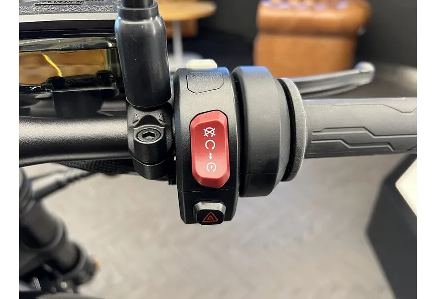 Benda Dark Flag 500 496 см³ (54 л.с.) (54) 496 Черный в АВИЛОН. Слайд №10