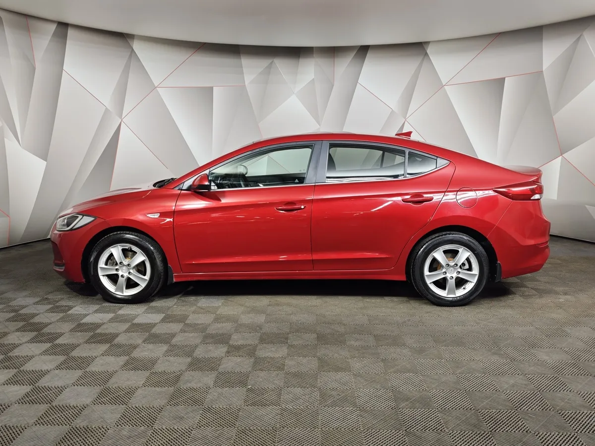 Hyundai Elantra 1.6 AT (128 л.с.) Active Красный в АВИЛОН. Слайд №5