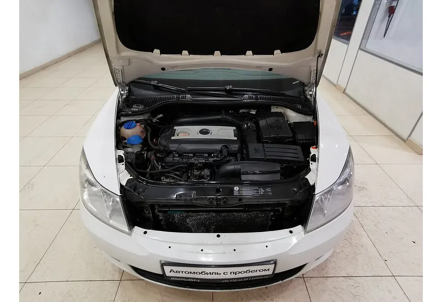 Skoda Octavia 1.8 TSI MT (152 л.с.) Ambition (CKD) Белый в АВИЛОН. Слайд №10