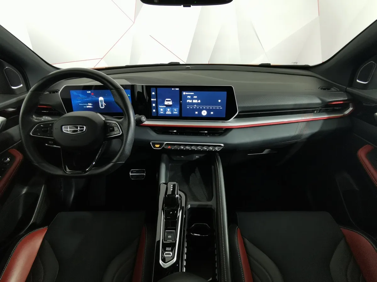 Geely Coolray 1.5T 7DCT (147 л.с.) Flagship Красный в АВИЛОН. Слайд №13