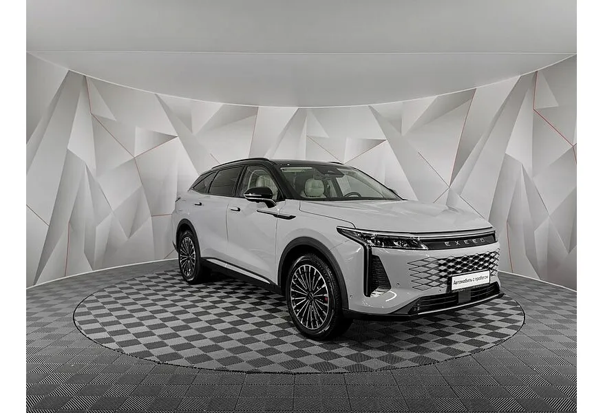 EXEED RX 2.0T 8AT 4WD (249 л.с.) Flagship Серый в АВИЛОН. Слайд №3
