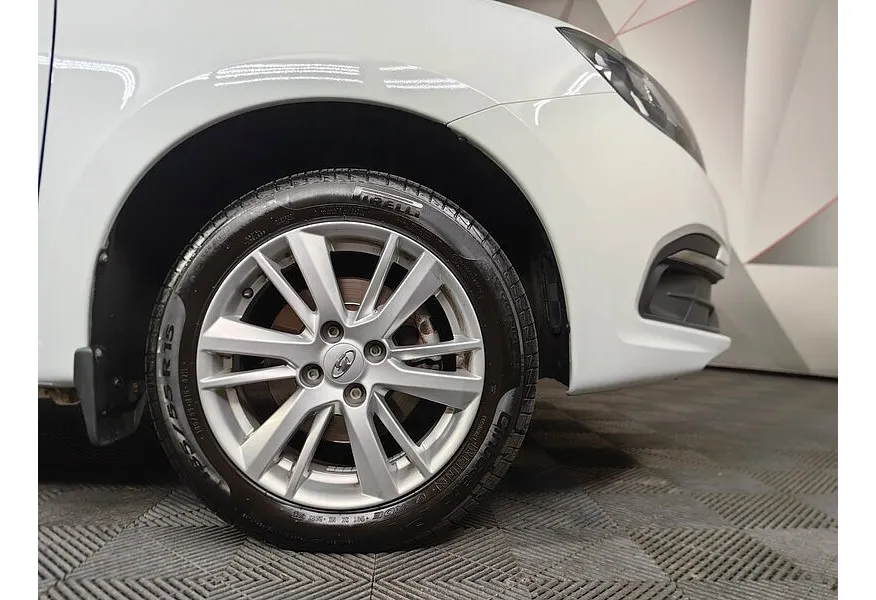 ВАЗ (Lada) Granta 1.6 MT 16 кл (106 л.с.) Белый в АВИЛОН. Слайд №17