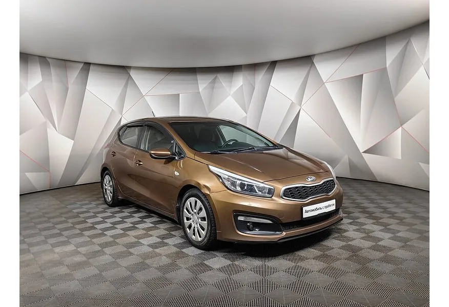 Kia Ceed 1.6 AT (130 л.с.) Luxe Коричневый в АВИЛОН. Слайд №3