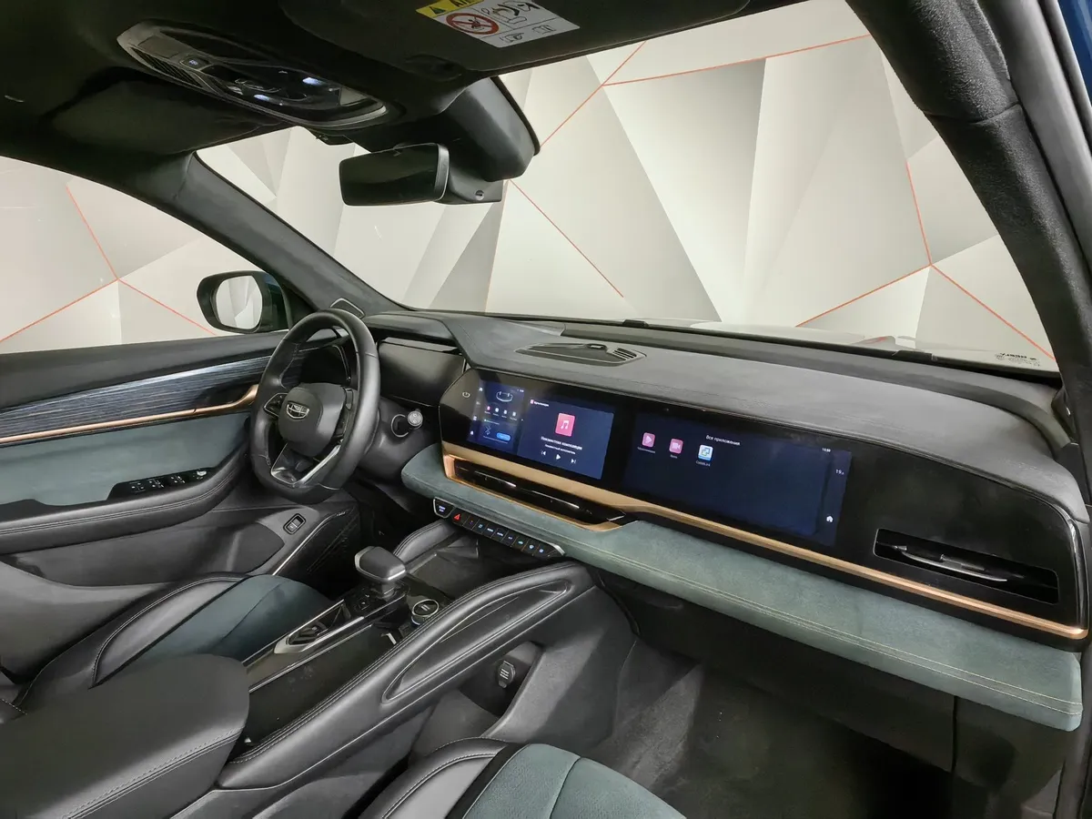 Geely Monjaro 2.0T 8AT 4WD (238 л.с.) Exclusive Синий в АВИЛОН. Слайд №13