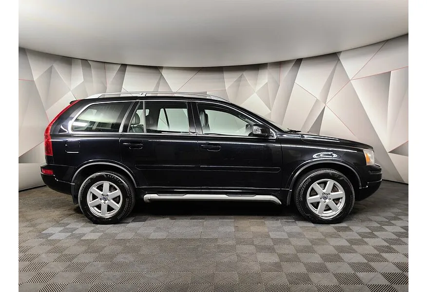 LIVE. Слайд №4