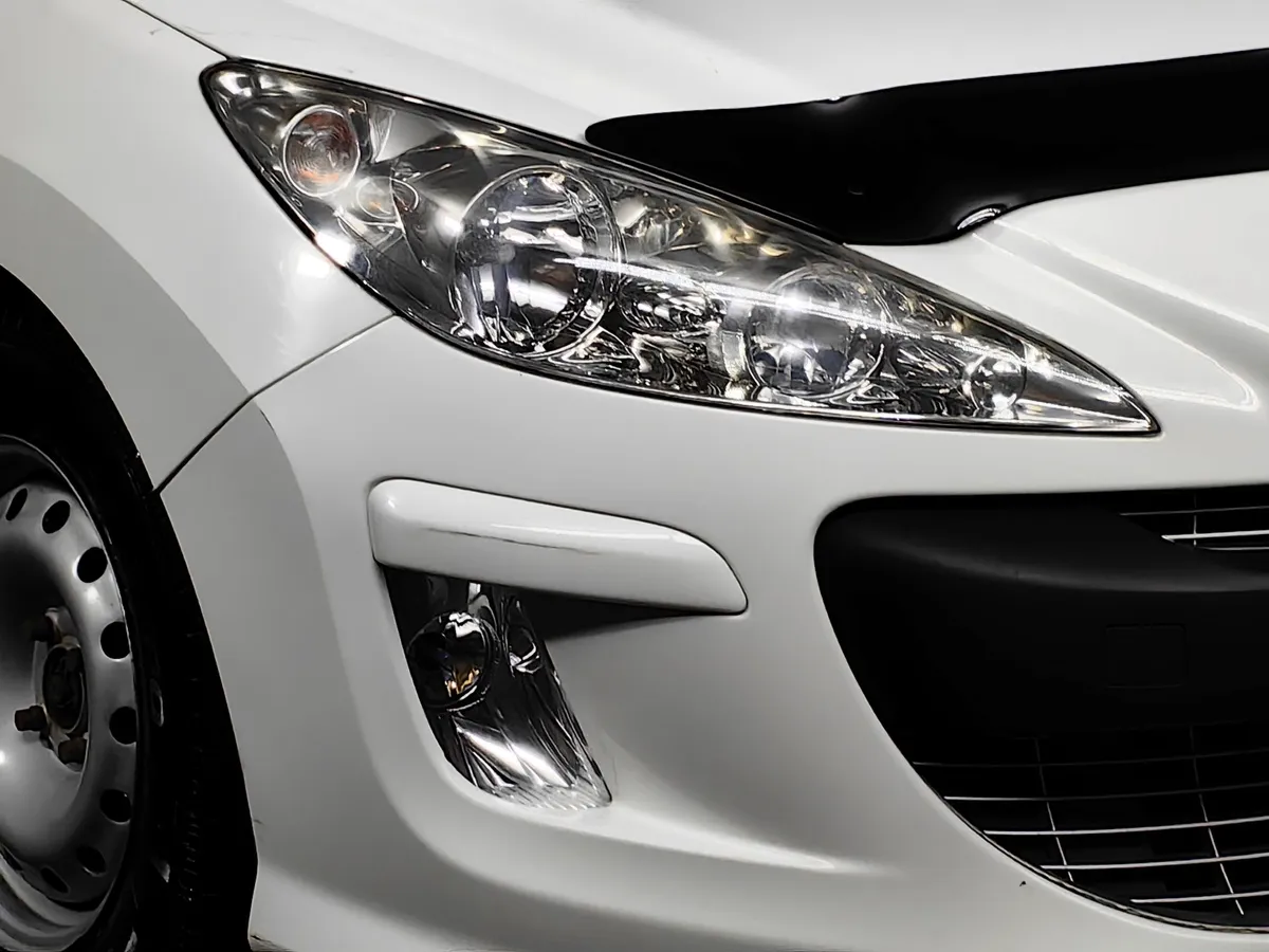 Peugeot 308 1.6 VTi AT (120 л.с.) Белый в АВИЛОН. Слайд №10