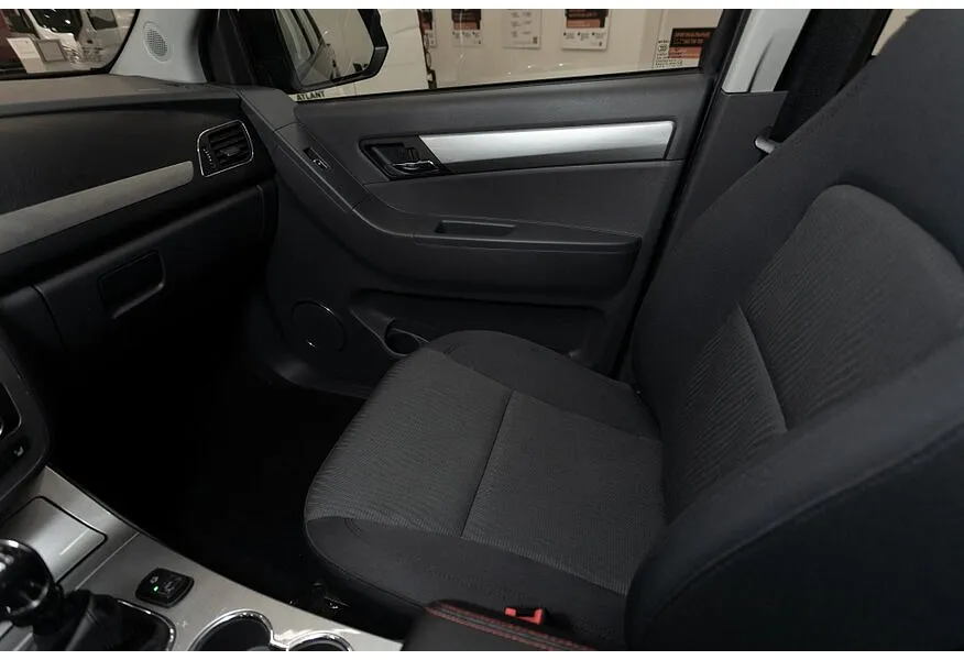 Sollers ST6 2.0G 6MT AWD (176 л.с.) Коричневый в АВИЛОН. Слайд №5