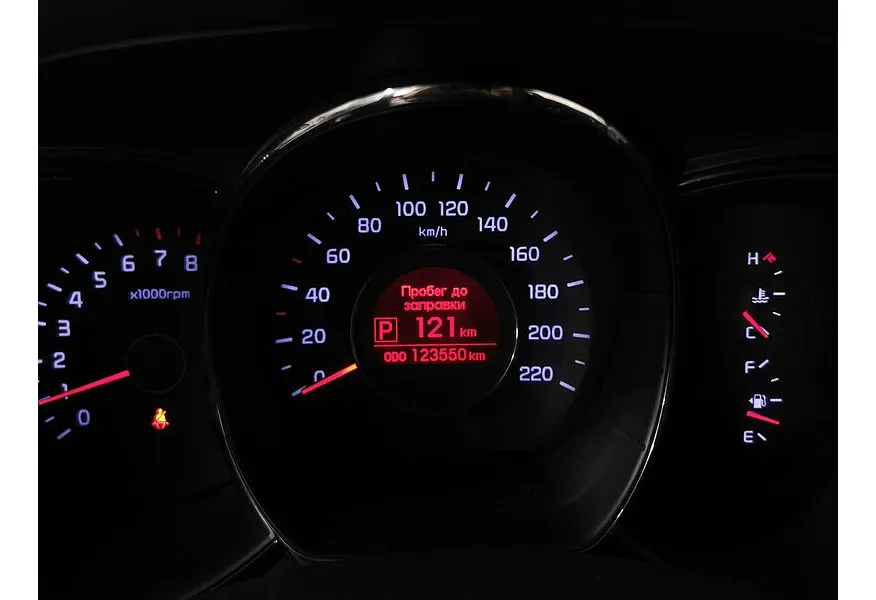Kia Rio 1.6 AT (123 л.с.) Красный в АВИЛОН. Слайд №19