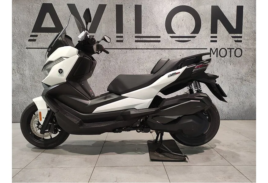 АВИЛОН - VOGE SR4 Max 350 см³ (28 л.с.) (28) 350 Белый - slide 2