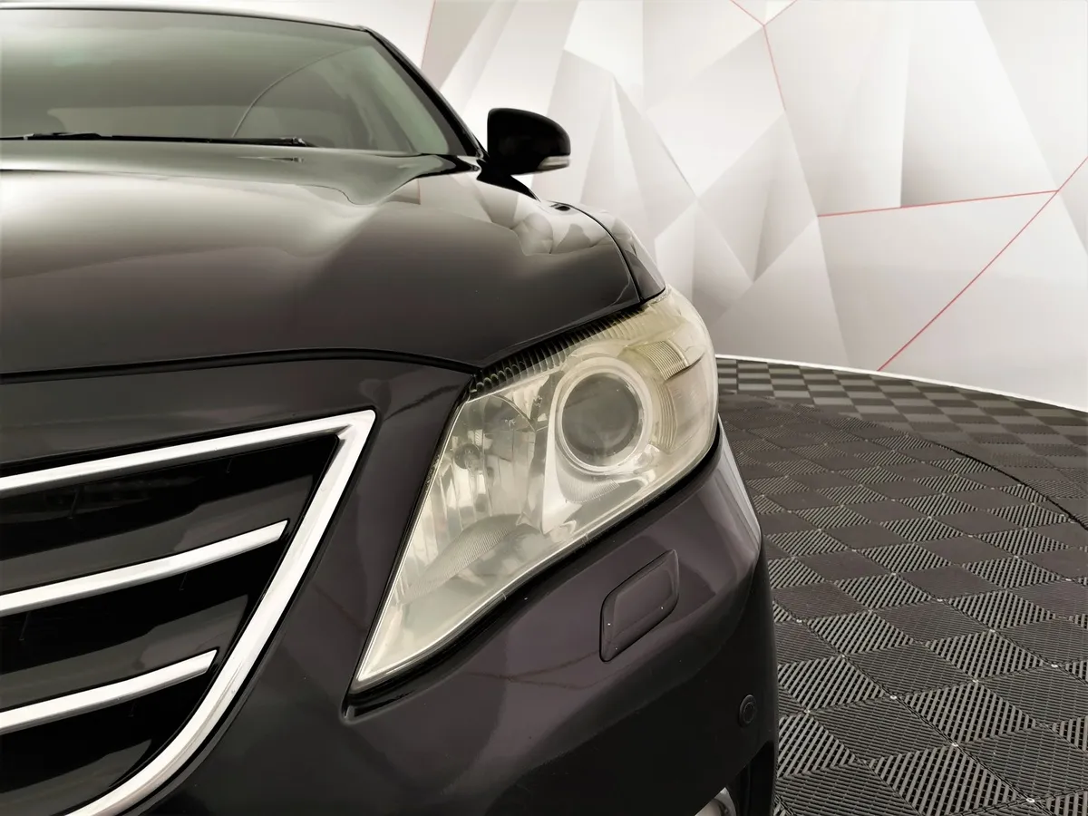 Toyota Camry 2.4 VVT-i AT (167 л.с.) Черный в АВИЛОН. Слайд №10