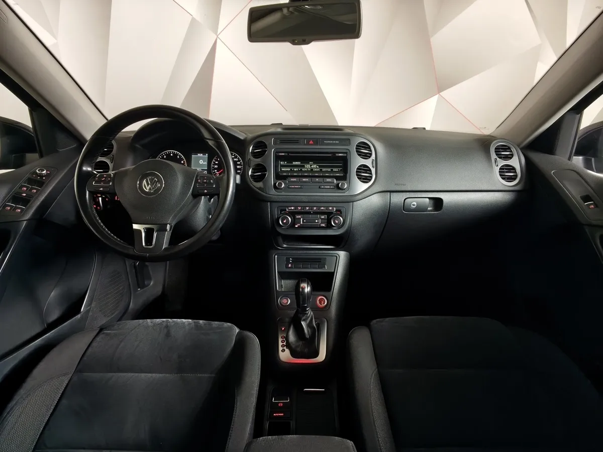Volkswagen Tiguan 2.0 TSI 4Motion AT (170 л.с.) Sport&Style Черный в АВИЛОН. Слайд №14